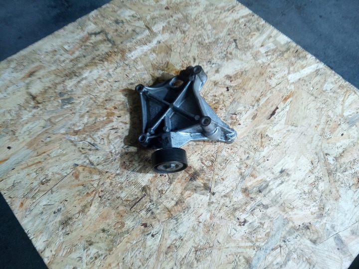 фото №5, Лапи компресора кондиціонера passat b5 2.3 vr5 agz