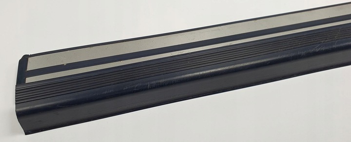 фото №7, Планка накладка порога праві перед mercedes w124