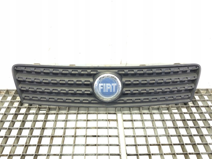 фото №1, Решётка решётка радиатора fiat punto ii 99-12 46849442 хэтчбек