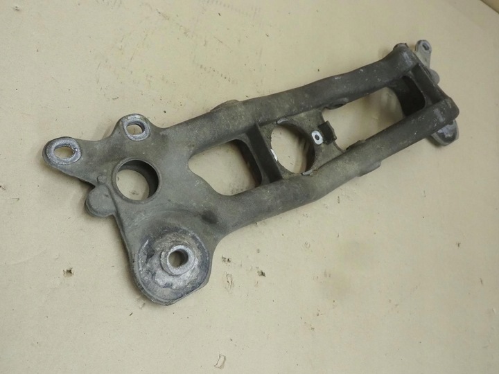 фото №13, Поддержка кронштейн коробки коробки передач audi a4 b6 b7 8e0399263ba