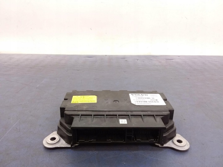 фото №13, Volvo xc60 ii панель раздаточная подушки ремни