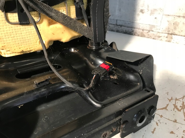 фото №11, Сиденье правый пассажира renault clio iii sw универсал рестайлинг 09-12 szaro чёрный евро