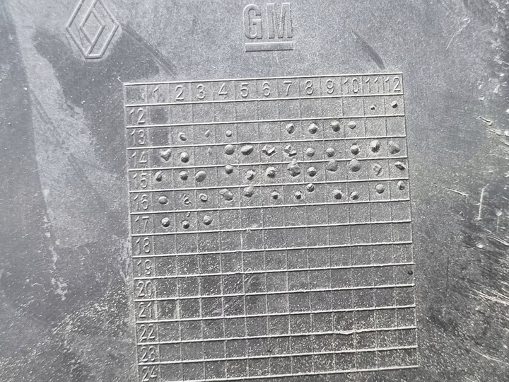 фото №10, Renault trafic iii x82 2016 перед сторона ліва підкрилок передні