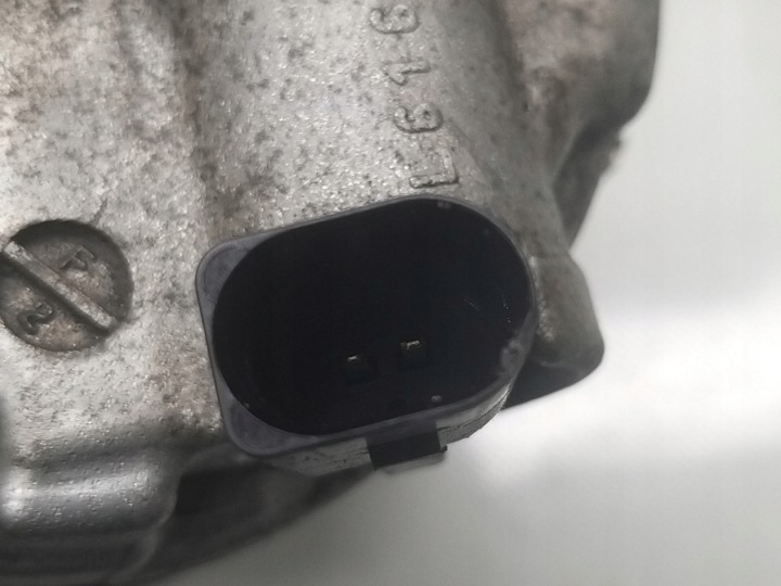 фото №9, Компрессор кондиционера 1.4 tsi cax touran golf vi passat altea 1k0820859t