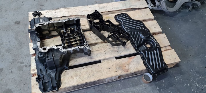 фото №1, A6 c6 рестайлінг корпус основа піддон масла масляна 3.0 tdi 059103602d