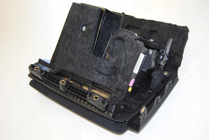 фото №5, Audi a3 s3 8v 2013 бардачок панели распределительной