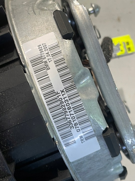 фото №11, Bmw e91 e90 панель роздавальна консоль air bag ремені комплект 9120319 оригінал