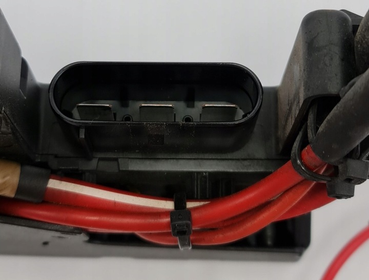 фото №6, Клема піротехнічна плюсова mercedes w204 3.5 v6