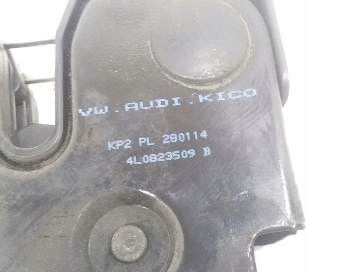 фото №7, Audi q7 4l 2012 замок кришки передній / капота двигуна