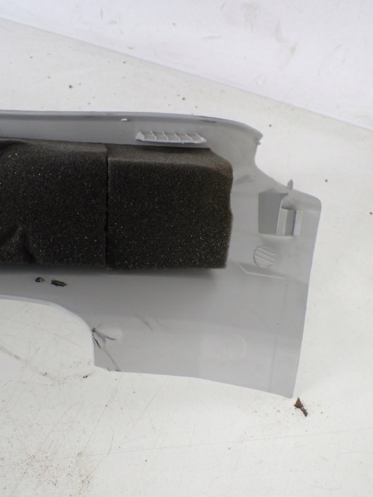 фото №10, Обшивка стойка левый зад audi a8 s8 d3 5.2 короткая 4e0864607q