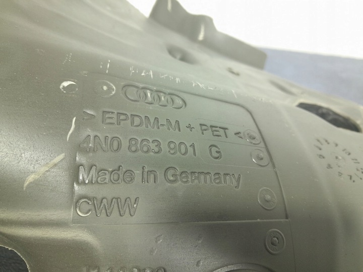 фото №7, Audi a8 d5 шумоизоляция стены działowej багажника 2 szt 4n0863902g