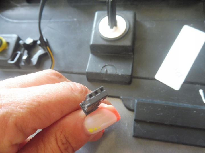 фото №8, Спойлер козирок спойлер кришки багажника volvo v40 ii