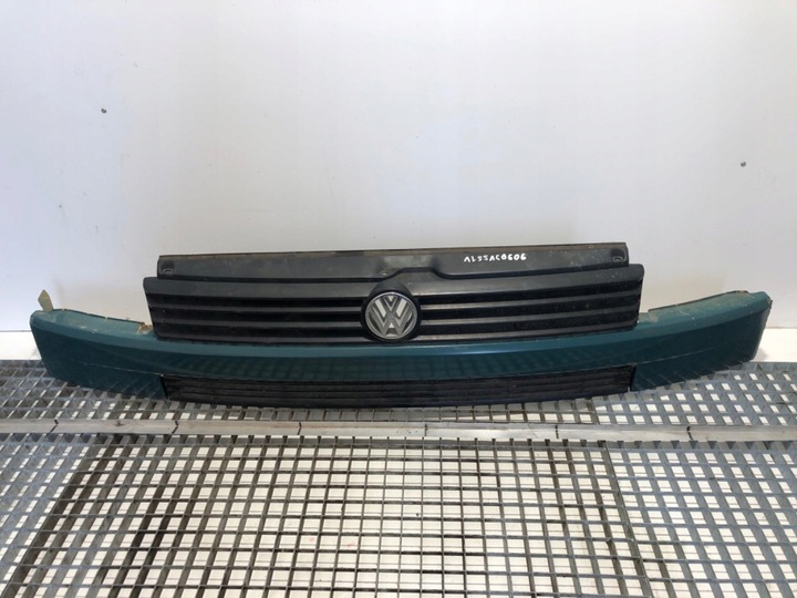 фото №1, Решётка решётка радиатора vw transporter t4 90-04 701853653f автобус решётка