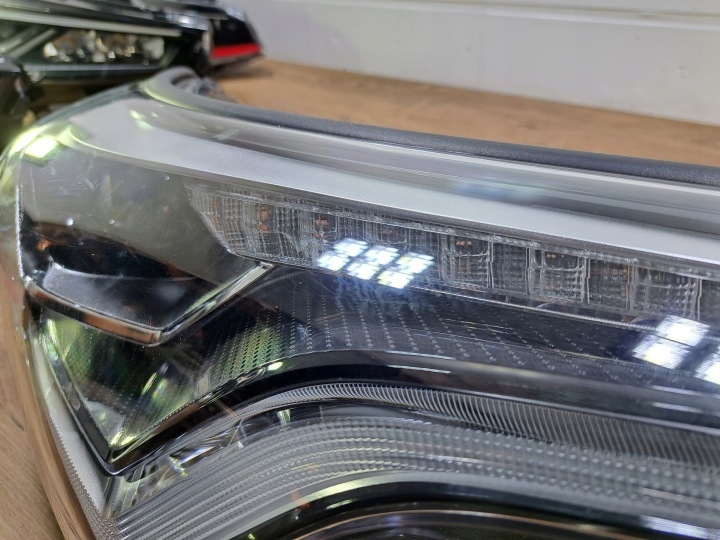 фото №6, Toyota ch-r chr фара повний led права 81110-f4170-0