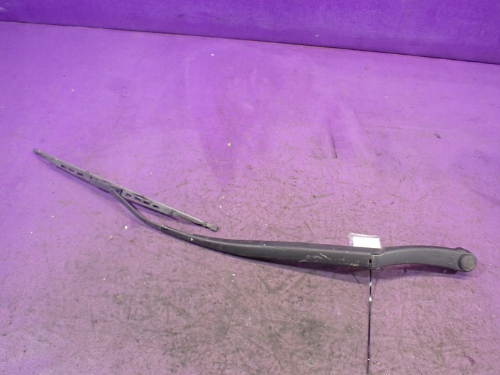фото №1, Hyundai i10 i 07- рычаг дворники правые пассажира