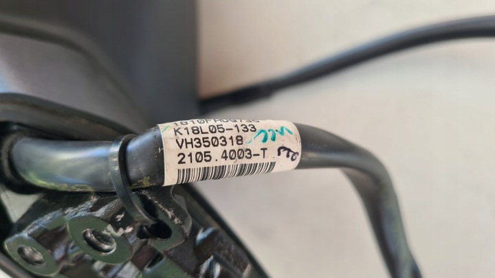 фото №11, Audi a4 b9 15-19r дзеркало зовнішні праве 14-pin ly9t