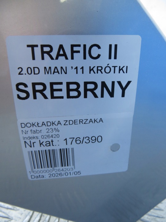 фото №10, Renault trafic ii центральна решітка бампера 06-14