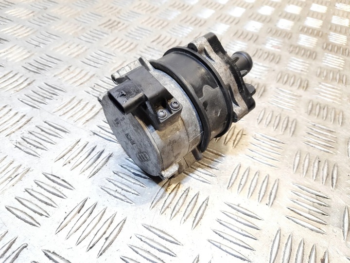 фото №1, Audi a6 s6 c6 4f 4f0965567 насоса воды