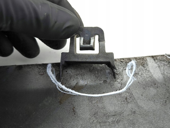 фото №15, Nissan qashqai 2018 правая сторона планка бампера заднего