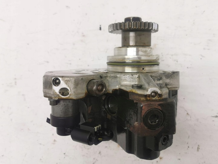 фото №2, Насос вприскувальний mercedes e-klasa w212 a6420700801