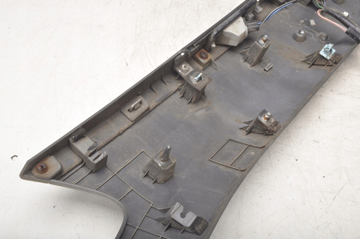 фото №6, Kia carens iv накладка планка кришки 87310-a4100