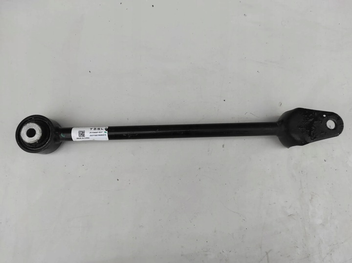 фото №1, Стержень рычаг зад задний tesla модель 3 рестайлинг y