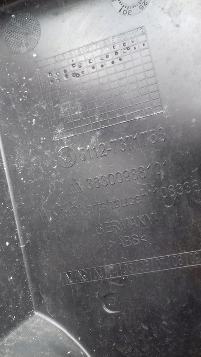 фото №6, Ковзун бампера лівий зад 7371753 bmw f20 рестайлінг