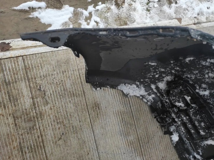 фото №8, Mazda 5 2009 бамперы