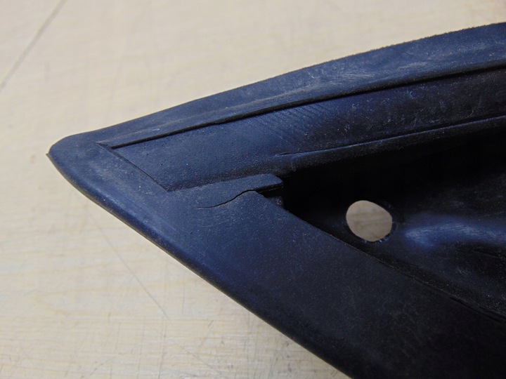 фото №11, Bmw f20 шумоизоляция зеркало прокладка passat cc