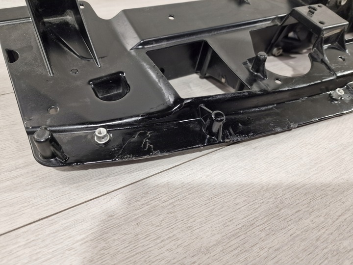 фото №5, Porsche taycan верх ремня усилитель верхний