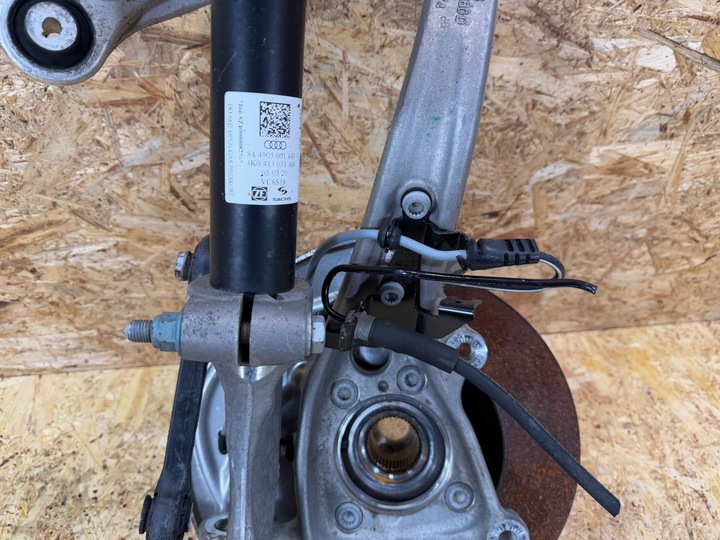 фото №12, Підвішування амортизатор важіль поворотна опора правий перед audi a6 c8 a7 4k 2018-