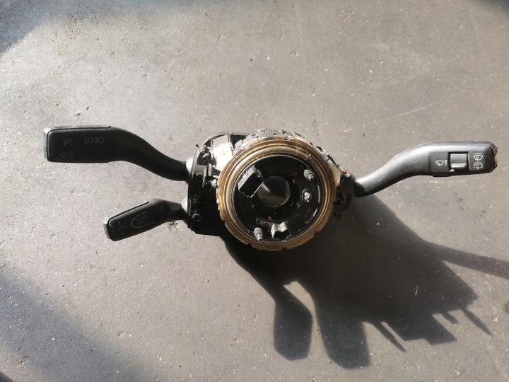 фото №1, Переключатель комбинированный 4e0953521 audi a6 c6