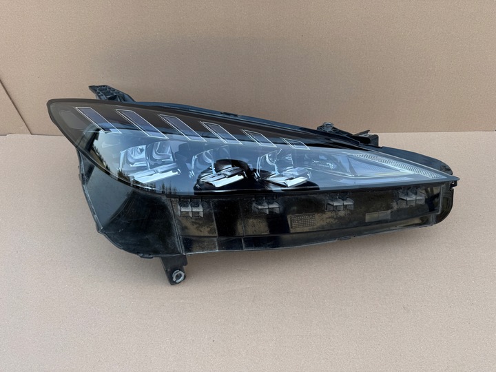 фото №1, Лампа mg4 mg 4 mg-4 saic vision повний led систем права перед передня