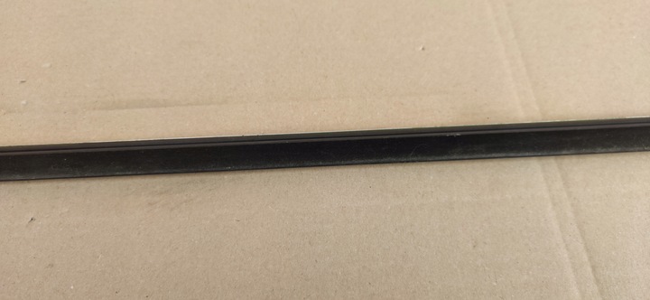 фото №9, Kuga mk1 2.0 tdci планка двері ліва перед хром