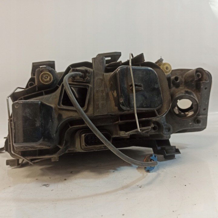 фото №8, Audi a6 c5 лампа правая перед передняя 148468-00 148466-00