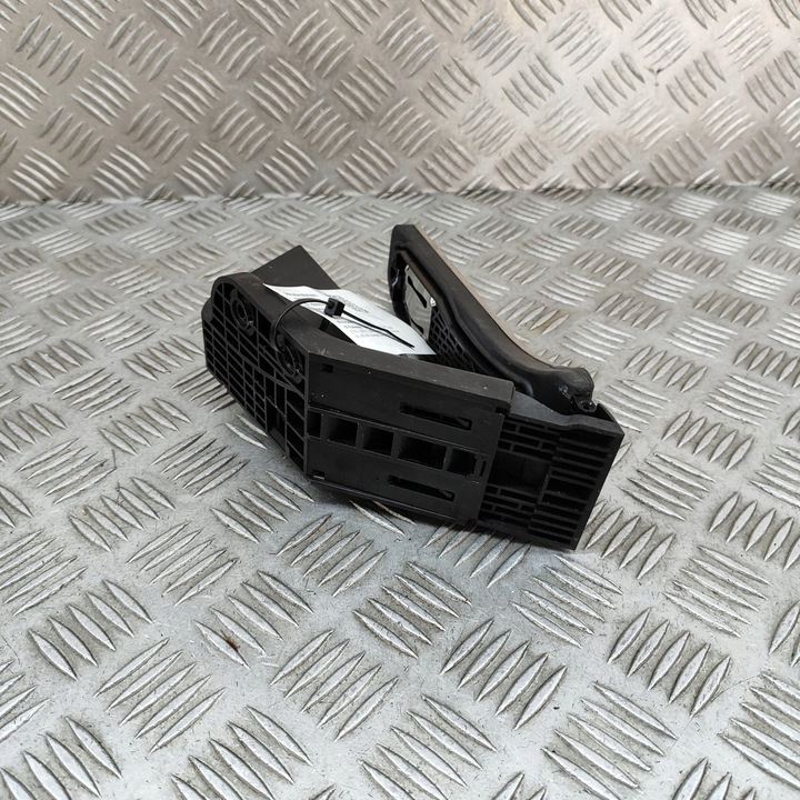 фото №5, Mercedes-benz gle w167 2024 педаль газу / прискорення