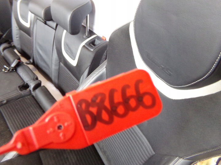 фото №12, Комплект сиденье правые левый зад перед сиденья кожа skoda octavia iii vrs