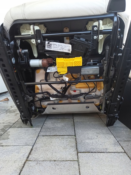 фото №12, Сидіння диван тунель kmp шкіра bmw 5 g30 sedan