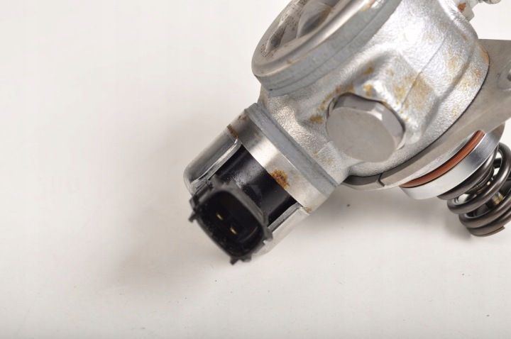 фото №7, Volvo xc60 ii t6 t8 recharge plug in гібрид насос пального 32140068