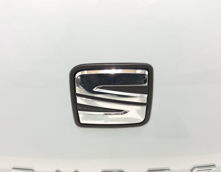 фото №6, Крышка задняя зад рестайлинг seat ibiza iv 6j cupra ls7j
