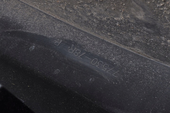 фото №11, Suzuki jimny iv накладка крыльев правый зад 24r 77530-78r