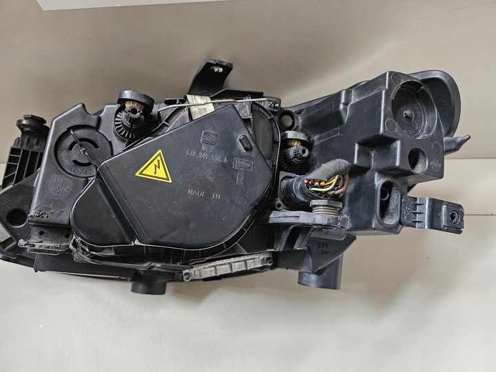 фото №11, Лампа передня права праві перед seat ibiza iv 4 ксенон led eu 6j1941008q