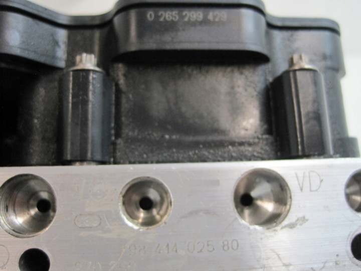 фото №6, Главный тормозной цилиндр abs peugeot 508 citroen c5 9857171280 9841402580