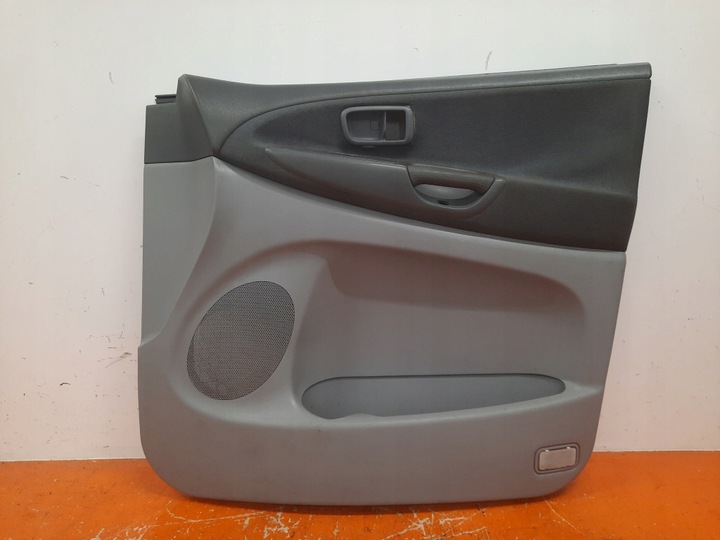 фото №1, Toyota previa 2.0 d-4d xr30/xr40 обивка дверь перед правая боковина