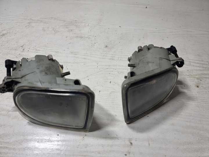 фото №1, Галоген лампа противотуманная volvo v50 04-07 kpl