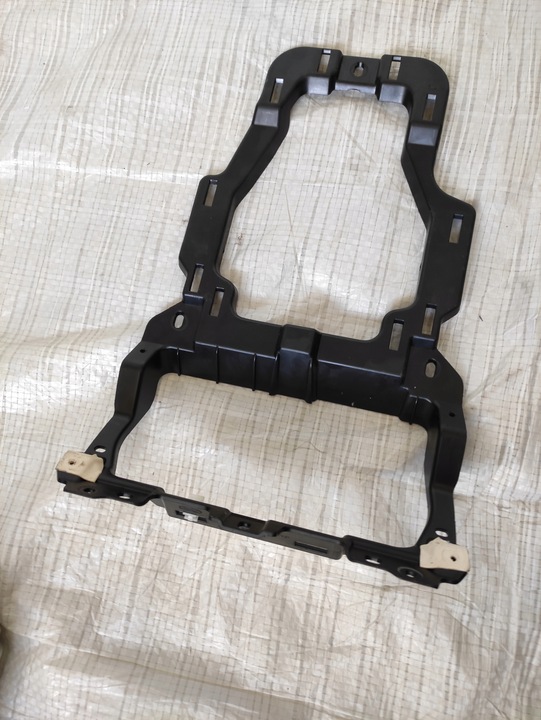 фото №1, Ford s max mk2 рамка каркас держатель em2b-r043b92-a