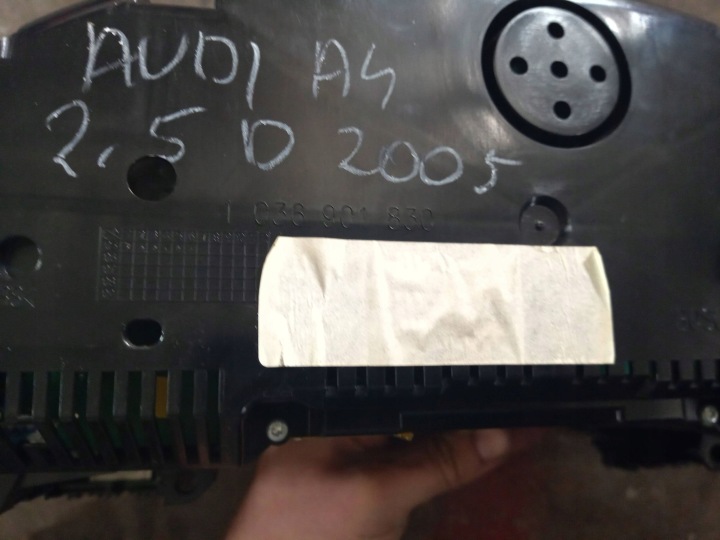 фото №10, Audi a4 s4 b7 2005 спідометр  1036901830 1036904559 8e0920931l 1036904681