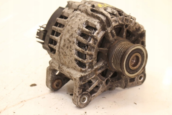 фото №1, Генератор 231008633r renault trafic iii vivaro b 1.6 dci