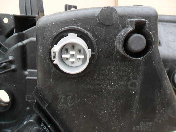 фото №16, Mazda cx-5 led рестайлинг лампа правая перед 09895442