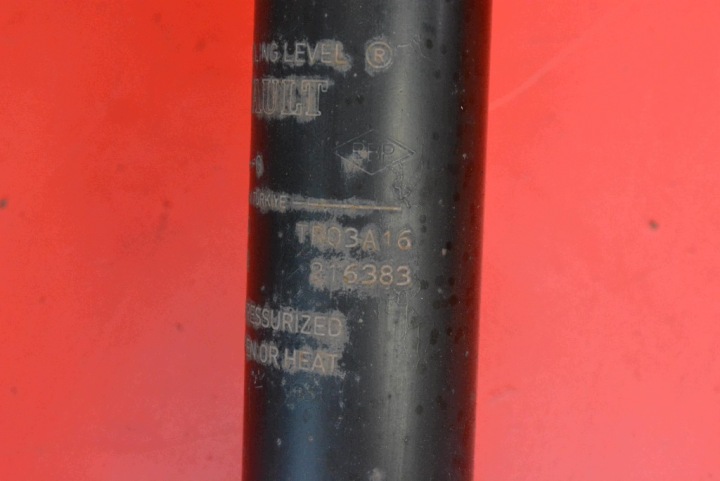 фото №10, Амортизатор левый зад 562109815r renault clio 4 iv 1.5 dci 5d hb 12-20
